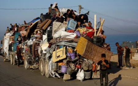 إسرائيل في مراحل متقدمة من احتلال غزة.. ونزوح مئات الآلاف من المدينة