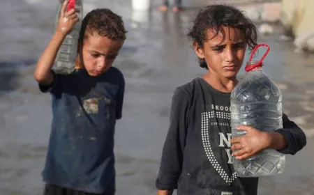 شح المياه يفاقم الوضع بغزة.. من لم يمت جوعاً أو قصفاً ينتظره العطش