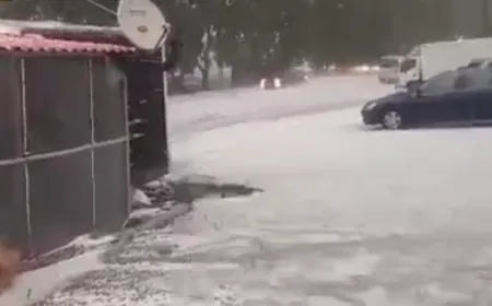 زخات البرد تتساقط في منطقة الكواشرة  عكار