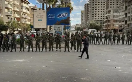 بعد أعمال العنف... الداخلية السورية تفرض حظر تجوال ليليّاً في اللاذقية