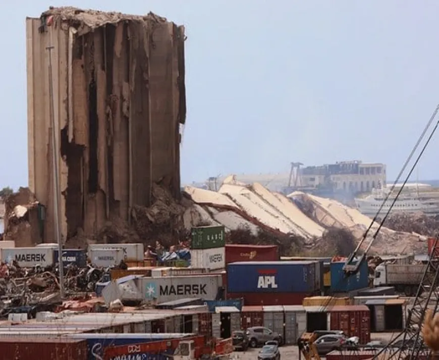 قبطان «روسوس» يكسر الصمت: حذّرتُ رسميًا… والسلطات خزّنت القنبلة في مرفأ بيروت