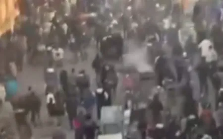 بالفيديو لاحتجـ.ـاجات في بازار طهـ.ـران