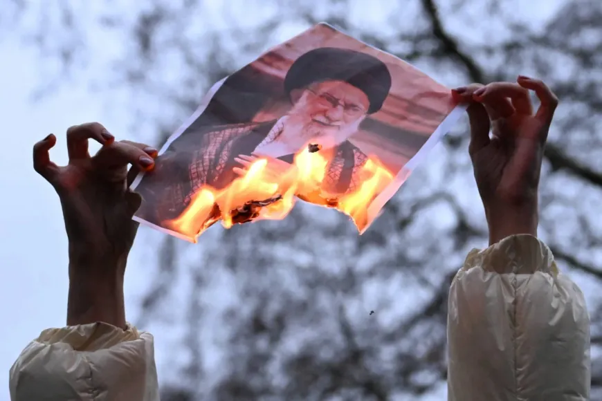 ترمب: ندرس «خيارات قوية جداً» بشأن إيران