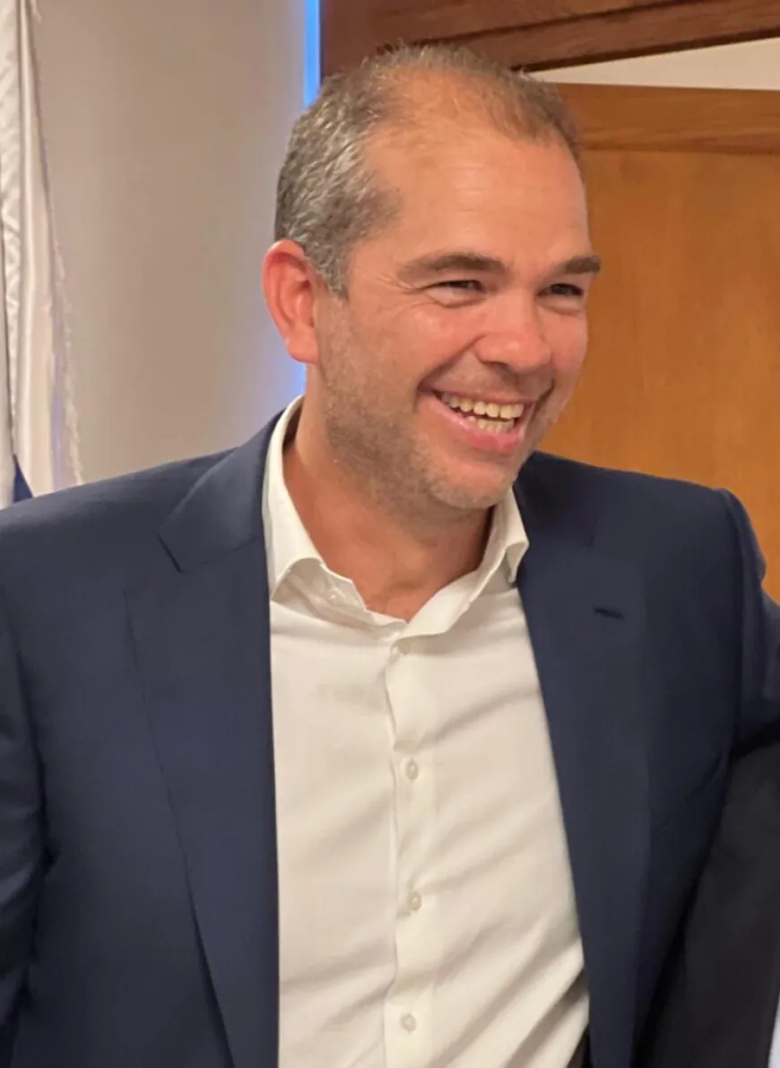 غسان الجسر… تلميع جديد لتجربة قديمة