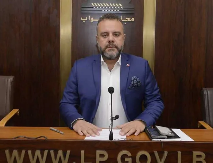 أديب عبد المسيح… من شعار التغيير إلى حماية الكراسي