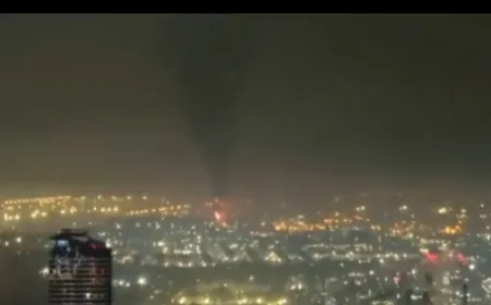 بالفيديو تصاعد السنة النيران جراء سقوط صاروخ ايراني في الامارات