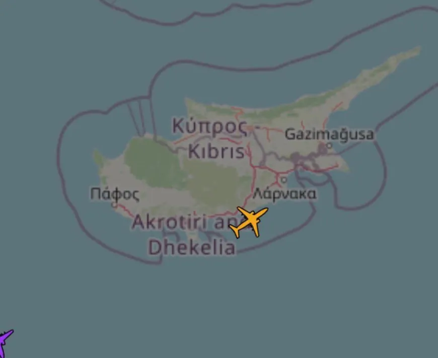 وقوع انفجار في قاعدة أكروتيري التابعة لسلاح الجو الملكي البريطاني في قبرص، وسط أنباء عن احتمال شنّ إيران غارة جوية بطائرة مسيّرة.
