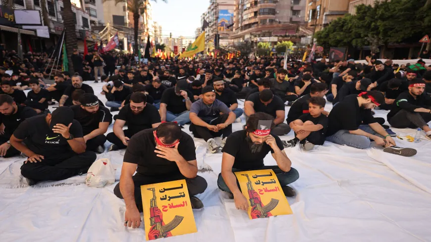 "الحقيقة التي يخشاها لبنان: غالبية الشيعة تقف خلف حزب الله في الحرب"