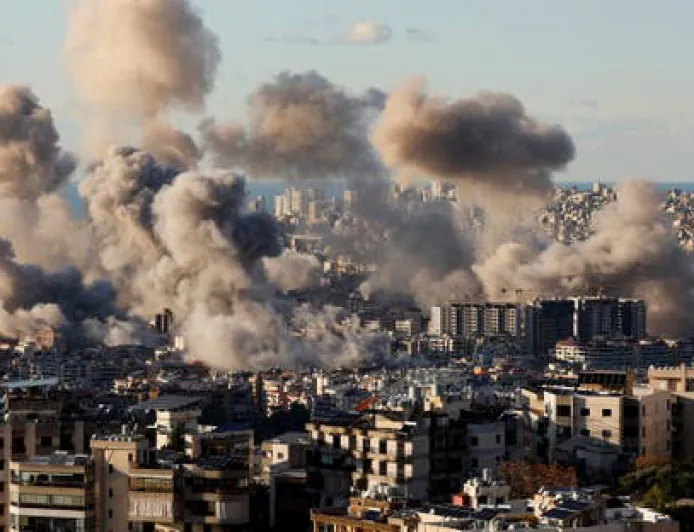 جعجع، الجميل، النواب السنّة والتغييريون: استقيلوا الآن قبل أن تتحمّلوا مسؤولية سقوط الجمهورية