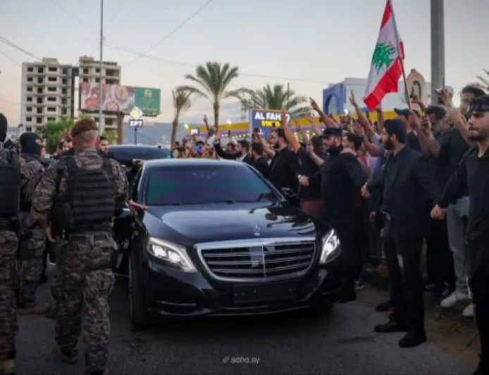 نجيب ميقاتي... هل أصبحت الحشود أهم من إنقاذ طرابلس؟
