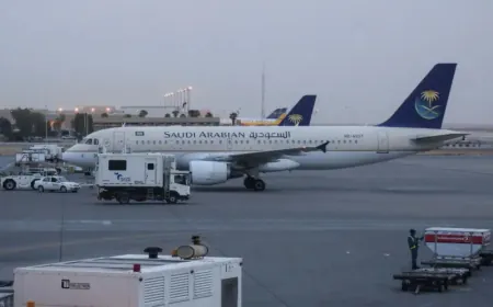 خمسة جرحى في انفجار قوي بمطار الملك خالد بالرياض