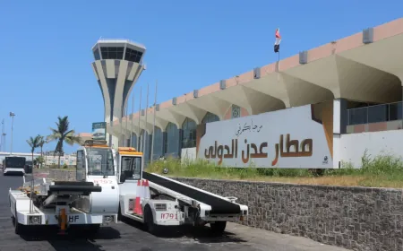 الشرطة اليمنية تعلن "استهداف مطار عدن بصاروخين حوثيين"