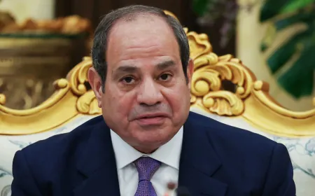 مسؤول سعودي يشيد بإنجازات الرئيس المصري ويؤكد عدم إمكانية تعويضها