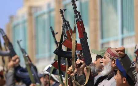 التحالف يعلن اعتراض صاروخين باليستيين وجهتهما ميليشيا الحوثي نحو السعودية