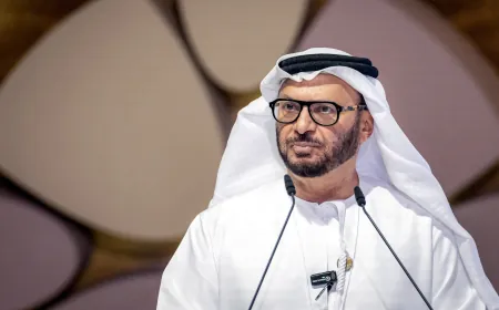 "صدق المواقف في الشدائد أبلغ رد".. قرقاش يعلق على لقاء محمد بن زايد وخالد بن سلمان