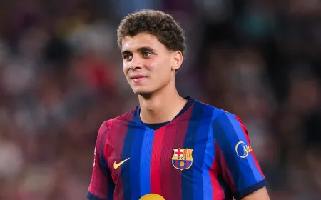 برشلونة يعلن قائمته لمواجهة باريس سان جيرمان.. هل ضمت حمزة عبدالكريم؟