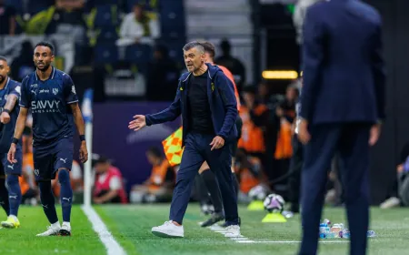 "كُن شجاعاً".. لاعب سعودي يرد بقوة على تصريحات مدربه السابق كونسيساو