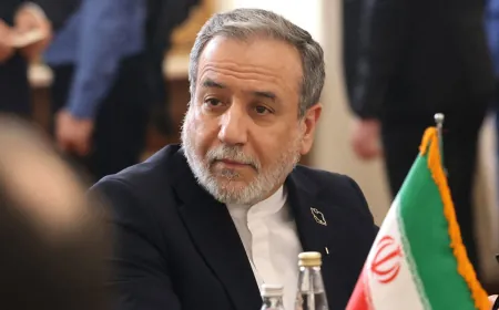 إيران تطرح خطة سباعية لفتح مضيق هرمز واستئناف الحوار الأمريكي