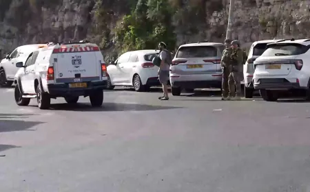 مسلحان فلسطينيان يفتحان النار على حاجز إسرائيلي في الضفة الغربية