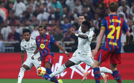 الكلاسيكو يجمع 7 مرشحين للكرة الذهبية قبل إعلان الفائز بيوم