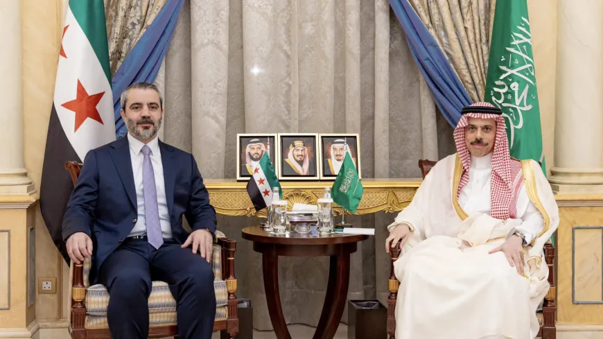 سوريا والسعودية تبحثان تعزيز العلاقات والأمن الإقليمي