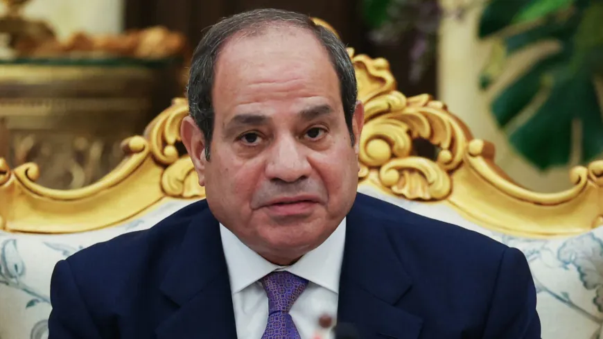 مسؤول سعودي يشيد بإنجازات الرئيس المصري ويؤكد عدم إمكانية تعويضها
