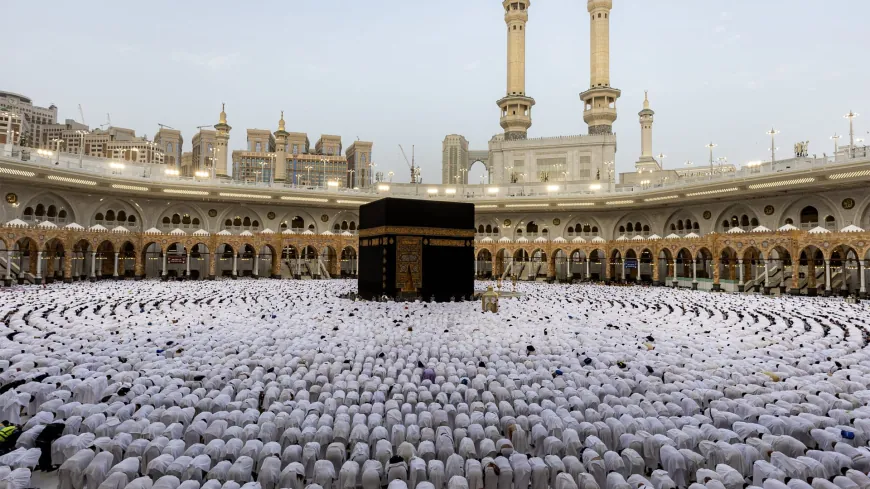 انتقادات حادة لهجمات الحوثيين على الحرمين الشريفين
