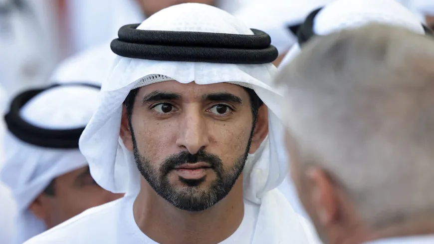 أمير سعودي يدعو للابتعاد عن السجالات الكلامية ويشيد بموهبة شاعر إماراتي