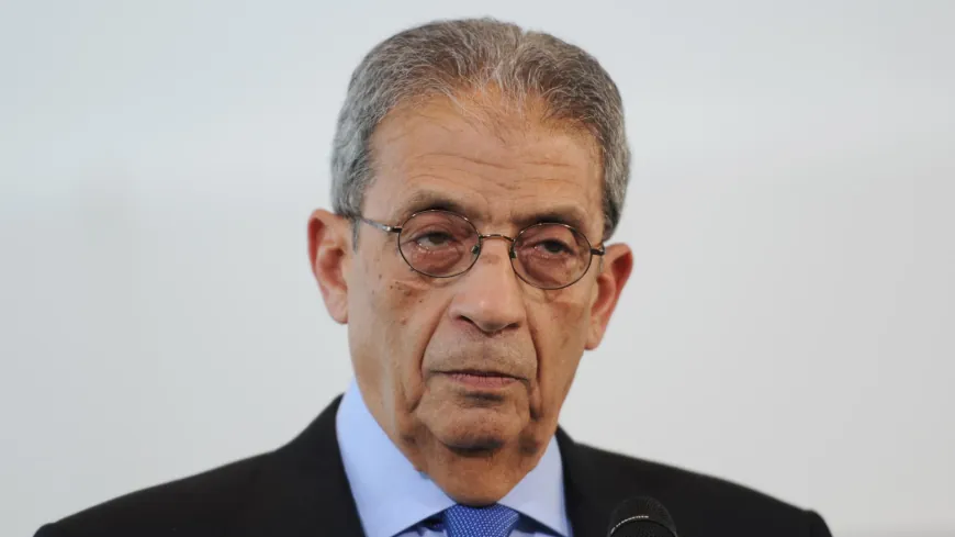 علاء مبارك يعارض عمرو موسى بتصريح عن "الخشية من تغييرات قواعدها ألا تكون مصر قائدة للمنطقة"